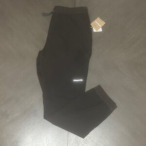 Patagonia Men's Terrebonne Joggers Black Medium